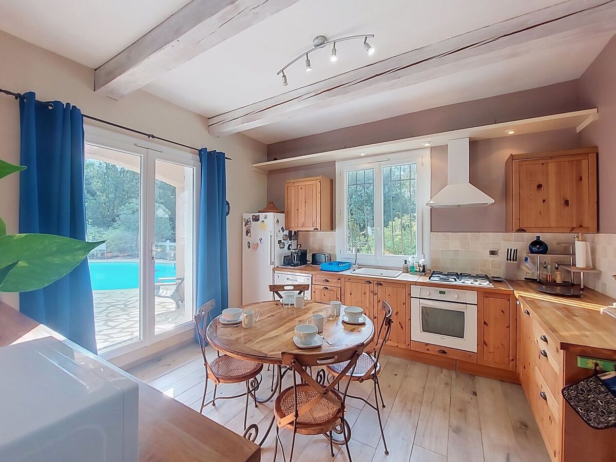 Maison avec piscine privée et terrain de 8 000 m² à Besse-sur-Issole - Photo 19