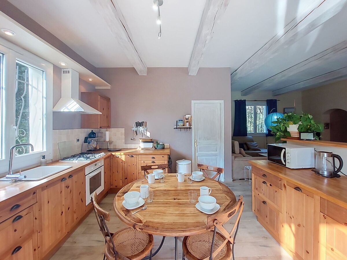 Maison avec piscine privée et terrain de 8 000 m² à Besse-sur-Issole - Photo 20