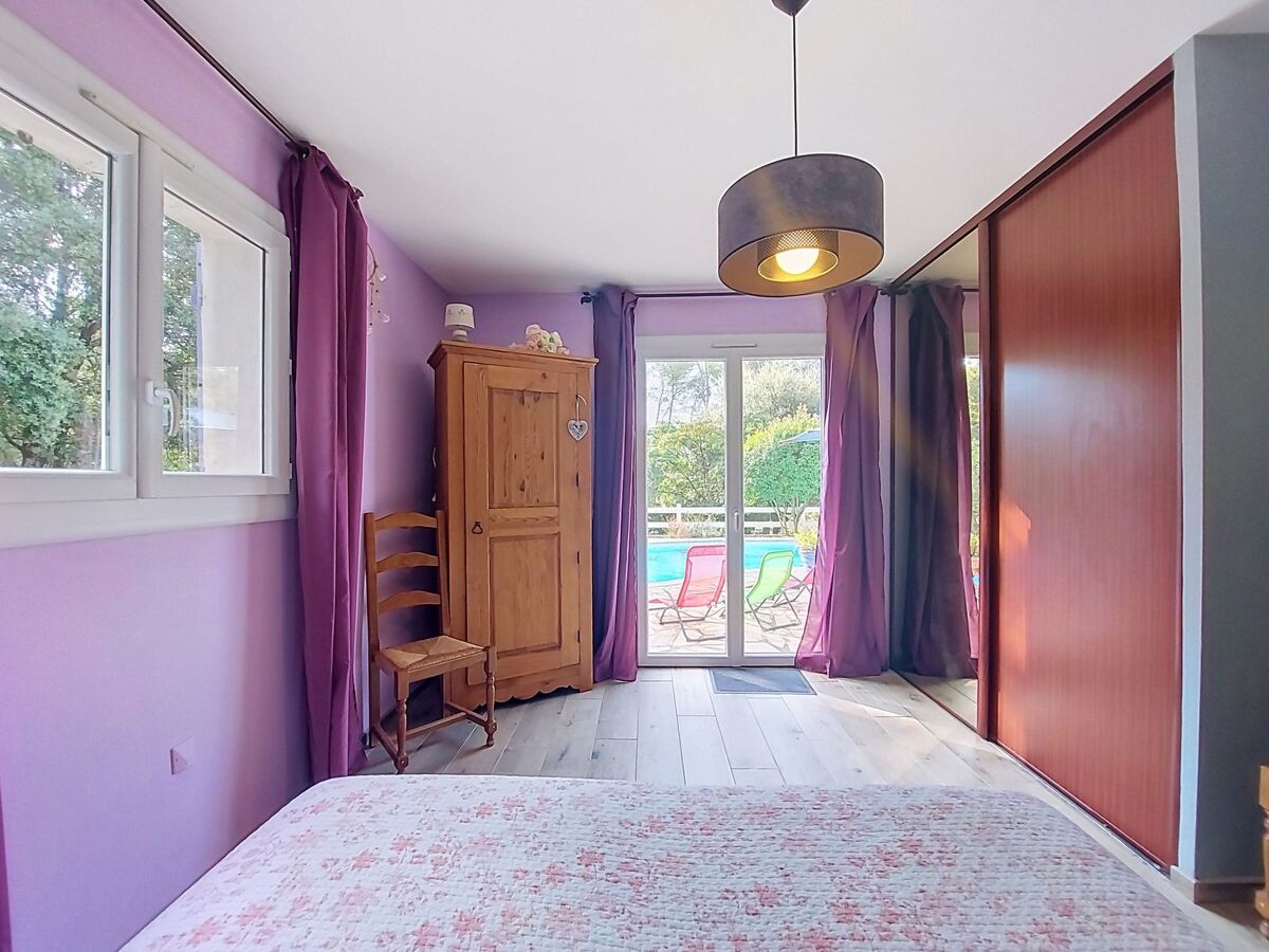 Maison avec piscine privée et terrain de 8 000 m² à Besse-sur-Issole - Photo 30