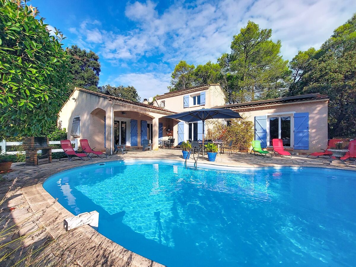 Maison avec piscine privée et terrain de 8 000 m² à Besse-sur-Issole - Photo 57