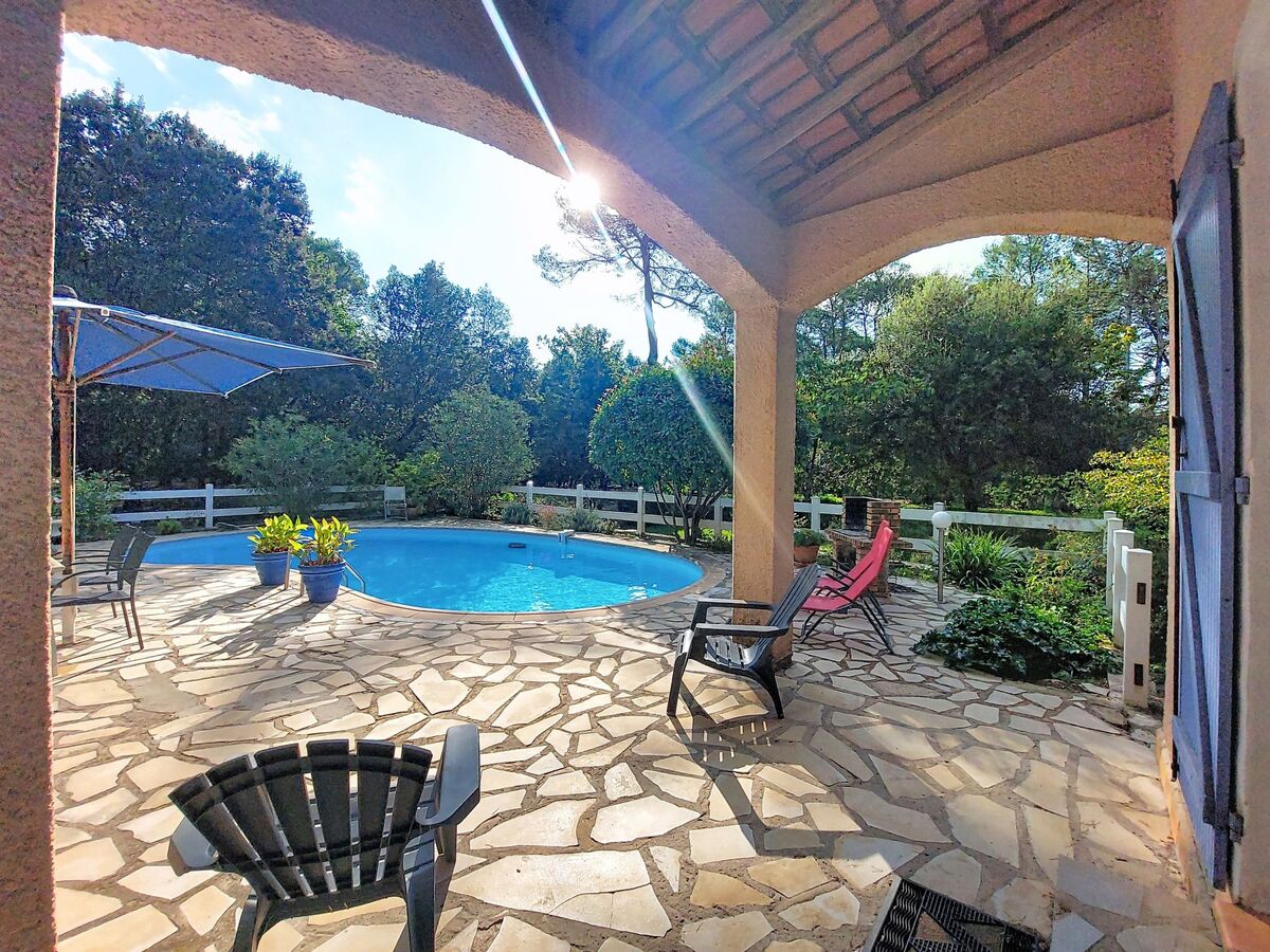 Maison avec piscine privée et terrain de 8 000 m² à Besse-sur-Issole - Photo 61