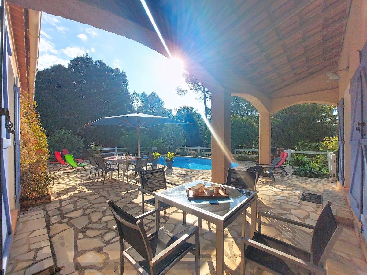 Maison avec piscine privée et terrain de 8 000 m² à Besse-sur-Issole - Photo 62
