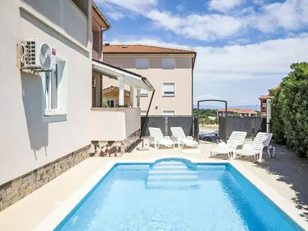 Villa Vilina – 7 chambres avec piscine chauffée à Medulin : photo 3