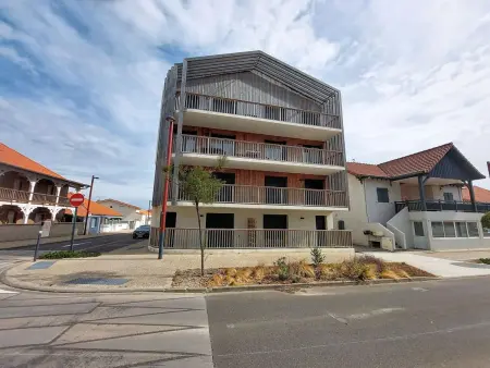 Les Alizés : appartement 3 pièces avec balcon à Mimizan : photo 3