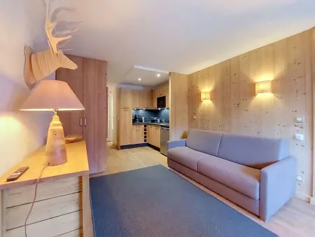 Studio 27 m² rénové, balcon sud, Val Claret à Tignes : photo 3