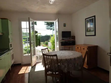 Appartement de 50 m² avec piscine privée à Rustrel, Provence : photo 14
