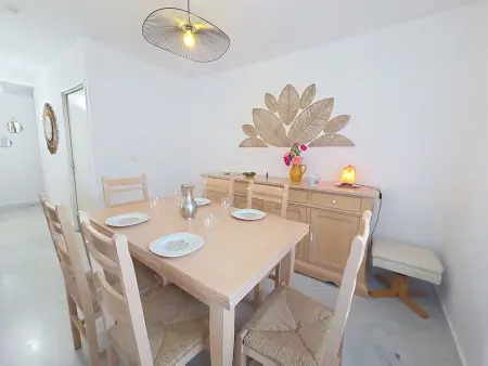 Les Floralies : appartement 2 pièces avec terrasse à Fréjus : photo 10