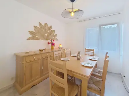 Les Floralies : appartement 2 pièces avec terrasse à Fréjus : photo 11