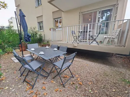 Les Floralies : appartement 2 pièces avec terrasse à Fréjus : photo 18