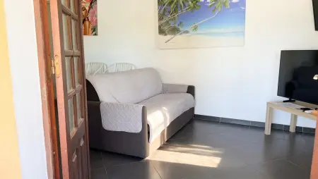 Appartement 85 m² climatisé, piscine partagée, Sainte-Anne : photo 6