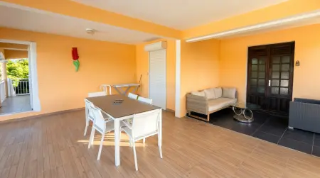 Appartement 85 m² climatisé, piscine partagée, Sainte-Anne : photo 15