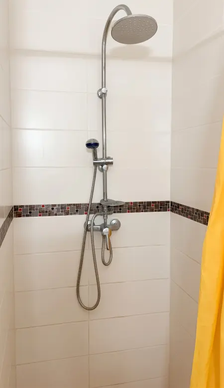 Appartement 85 m² climatisé, piscine partagée, Sainte-Anne : photo 16