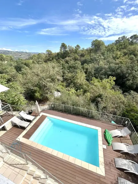 Appartement 60 m² avec piscine privée à Saint-Jeannet : photo 9