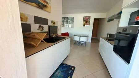 Appartement 80 m² avec piscine partagée à Sainte-Anne, Martinique : photo 4