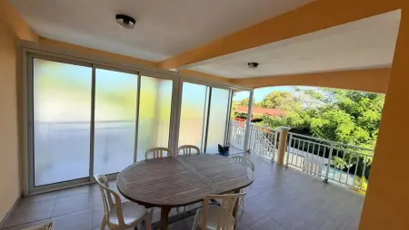 Appartement 80 m² avec piscine partagée à Sainte-Anne, Martinique : photo 12
