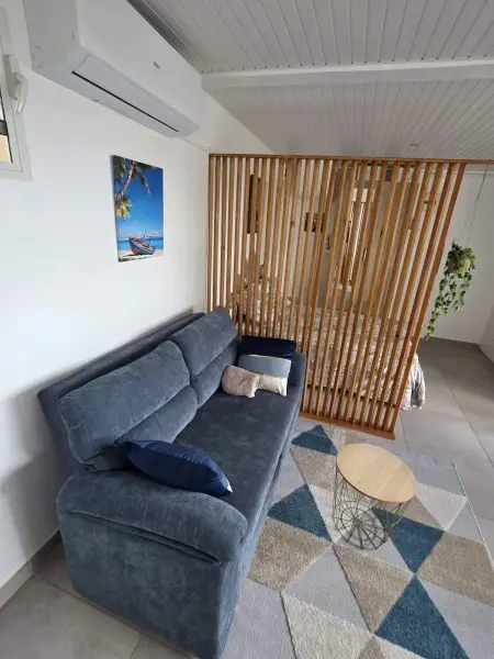 Studio 32 m² à Gros-Morne, vue montagne et jardin, parking sur place : photo 8