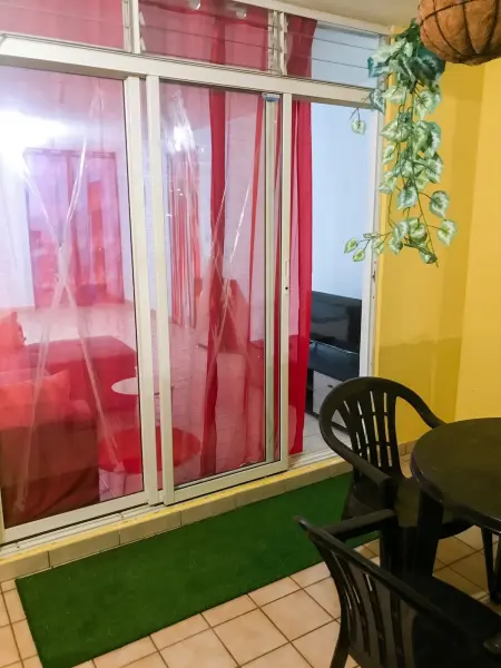 Appartement 54 m² vue jardin et montagne, parking inclus, Sainte-Rose : photo 13