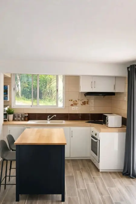 Studio 50 m² vue mer avec terrasse et jardin à Sainte-Luce : photo 2