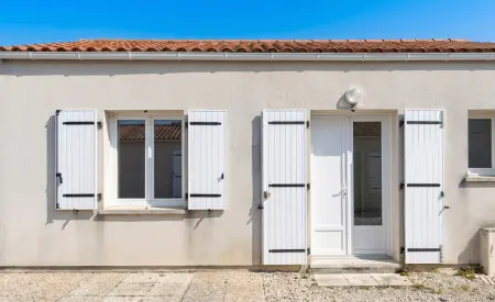 Studio cosy 22 m² avec parking privé à Rochefort : photo 4