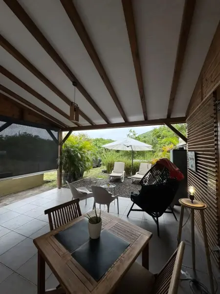 Appartement 50 m² avec terrasse et balançoire à Sainte-Anne : photo 6