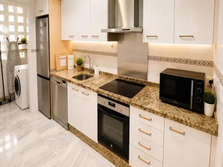 Appartement avec patio privé à Marbella, Appartement 4 personnes à Marbella : photo 14