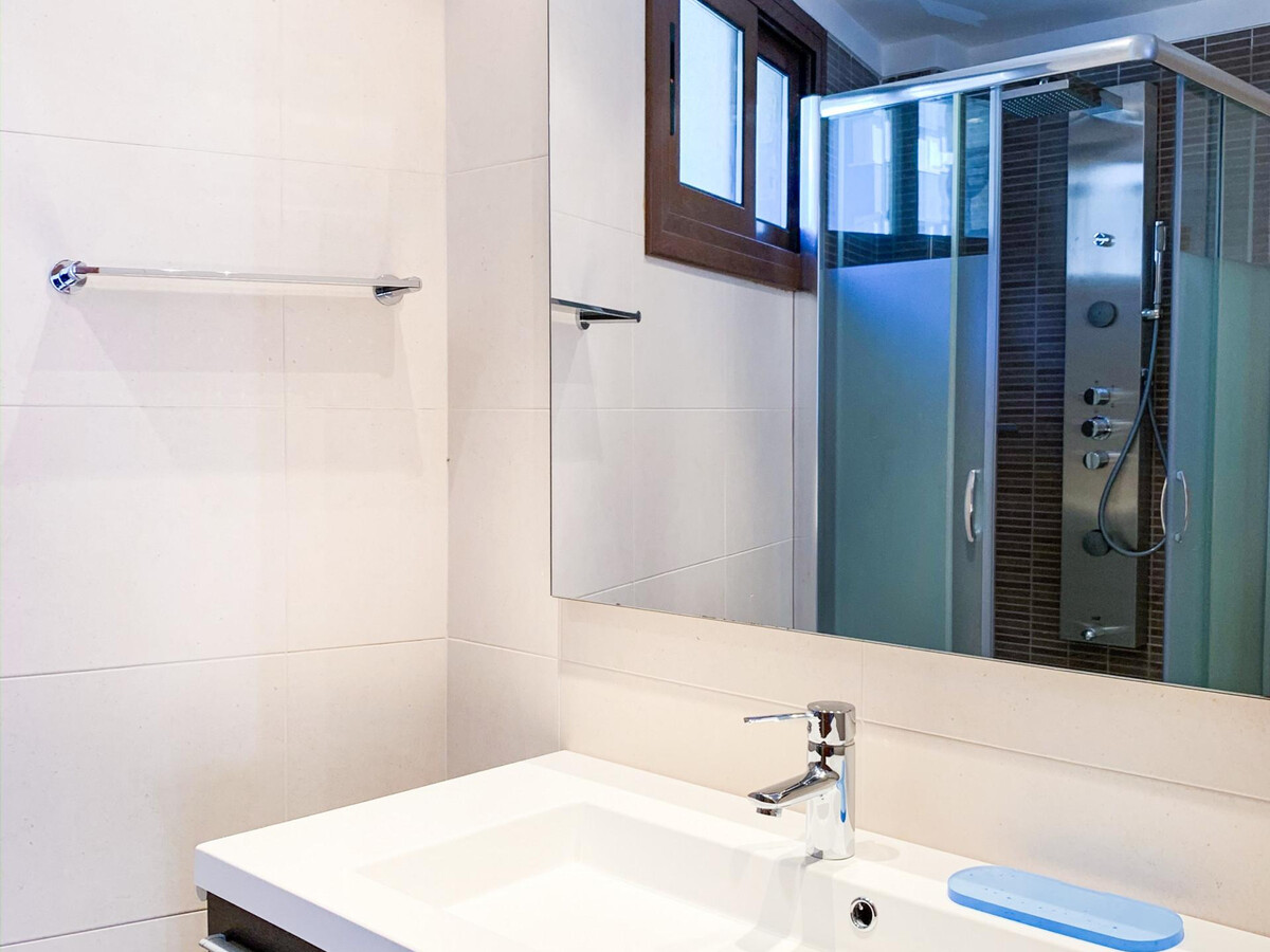 Appartement moderne à Arinsal, proche pistes, parking inclus - Photo 14