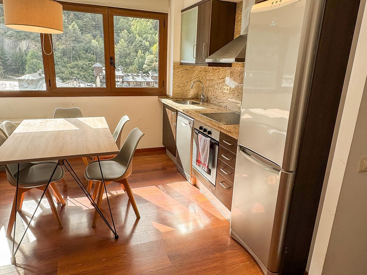 Appartement Moderne, 5 pers, 2 Chambres, Parking inclus - Photo 8