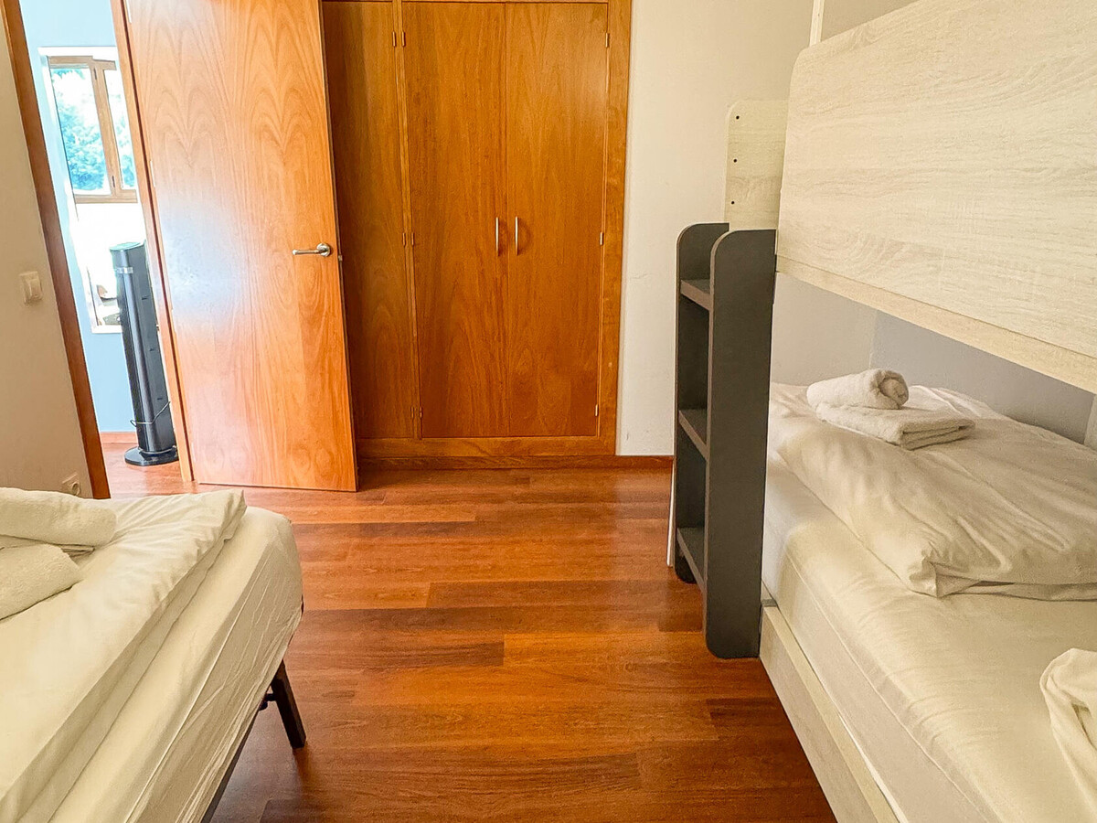 Appartement Moderne, 5 pers, 2 Chambres, Parking inclus - Photo 12