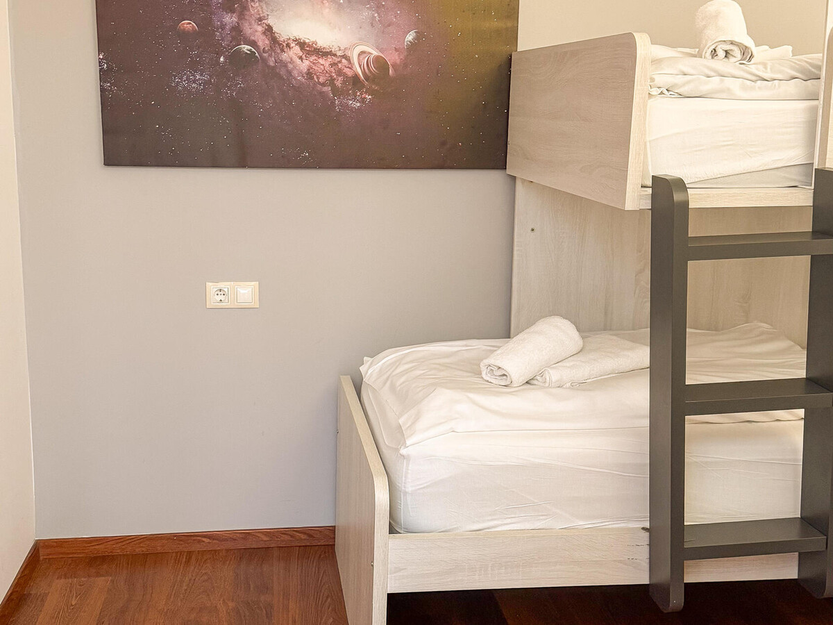 Appartement Moderne, 5 pers, 2 Chambres, Parking inclus - Photo 13