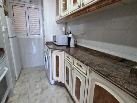Appartement 50 m² vue piscine à Benidorm, 4 personnes : photo 7