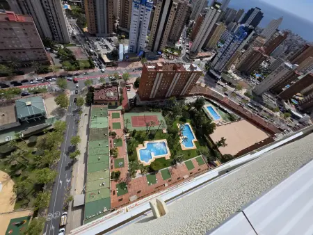 Appartement 50 m² vue piscine à Benidorm, 4 personnes : photo 33
