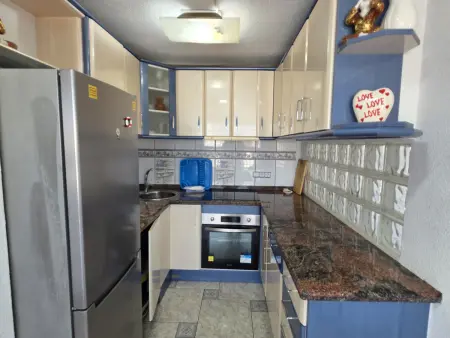 Appartement équipé avec vue mer - 5 pers., Appartement 5 personnes à Benidorm : photo 3