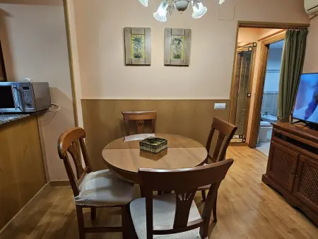 Appartement au centre de Benidorm, 48 m², balcon et climatisation : photo 3