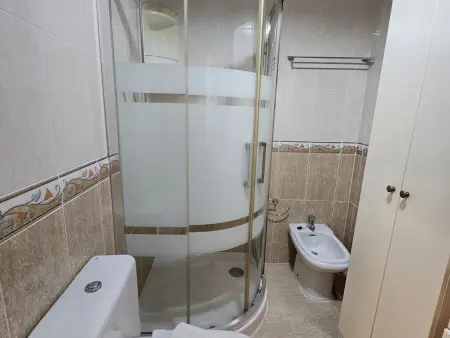 Appartement au centre de Benidorm, 48 m², balcon et climatisation : photo 4