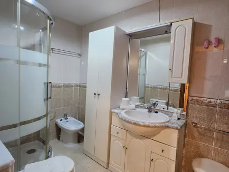 Appartement au centre de Benidorm, 48 m², balcon et climatisation : photo 11