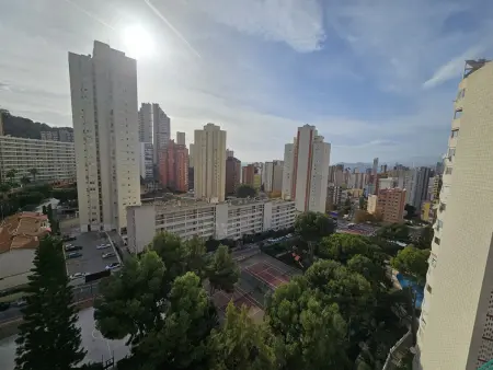 Studio moderne vue mer à Benidorm, 3 personnes, piscine : photo 13