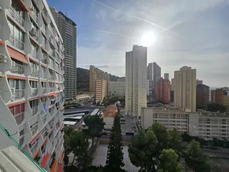 Studio moderne vue mer à Benidorm, 3 personnes, piscine : photo 26