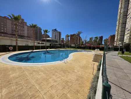 Appartement moderne vue mer et montagne à Benidorm, 4 pers. : photo 2