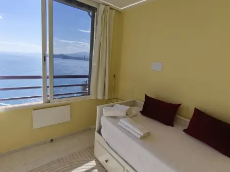 Appartement vue mer front de plage à Benidorm, 2 chambres : photo 16
