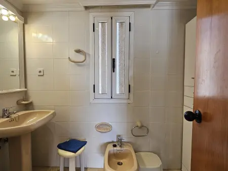 Appartement à Benidorm avec vue piscine, climatisation et parking : photo 33