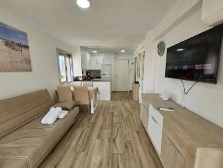 Appartement moderne avec clim et piscine à Benidorm, 3 pers. : photo 13