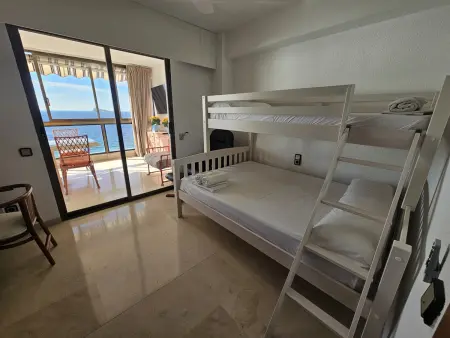 Appartement vue mer front de plage à Benidorm, 2 chambres : photo 9