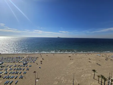 Appartement vue mer front de plage à Benidorm, 2 chambres : photo 13