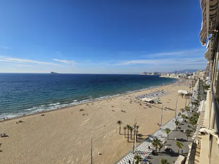 Appartement vue mer front de plage à Benidorm, 2 chambres : photo 15