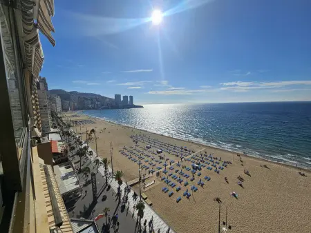 Appartement vue mer front de plage à Benidorm, 2 chambres : photo 16