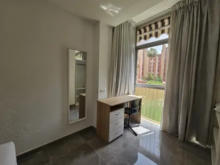 Appartement 34 m² vue piscine au centre de Benidorm, 3 pers. : photo 8