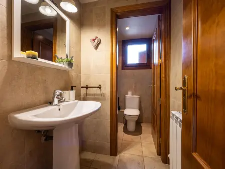 Appartement spacieux avec terrasse - 6 pers., Appartement 8 personnes à Puigcerdà : photo 16