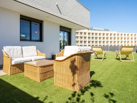Appartement rez-de-chaussée avec jardin privé, Appartement 8 personnes à L'Ametlla de Mar : photo 5