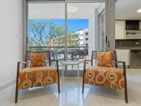 Charmant appartement, climatisation et parking - 5 pers. : photo 4