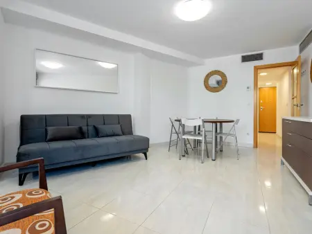 Charmant appartement, climatisation et parking - 5 pers. : photo 7